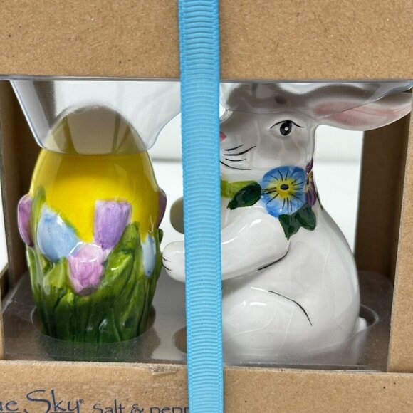 Blue Sky Bunny Egg Ceramic Salt Pepper Shaker Set Easter Spring Collectible - Picture 3 of 10